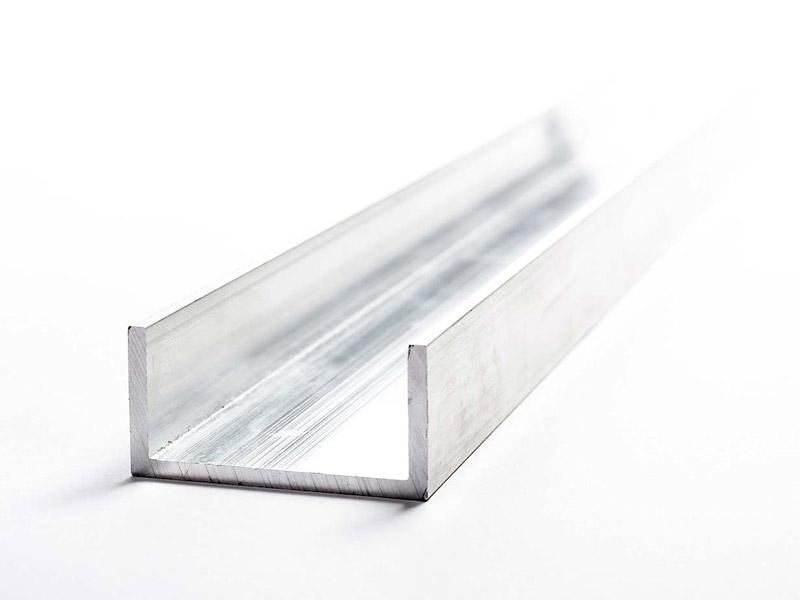 Canaux égaux en aluminium